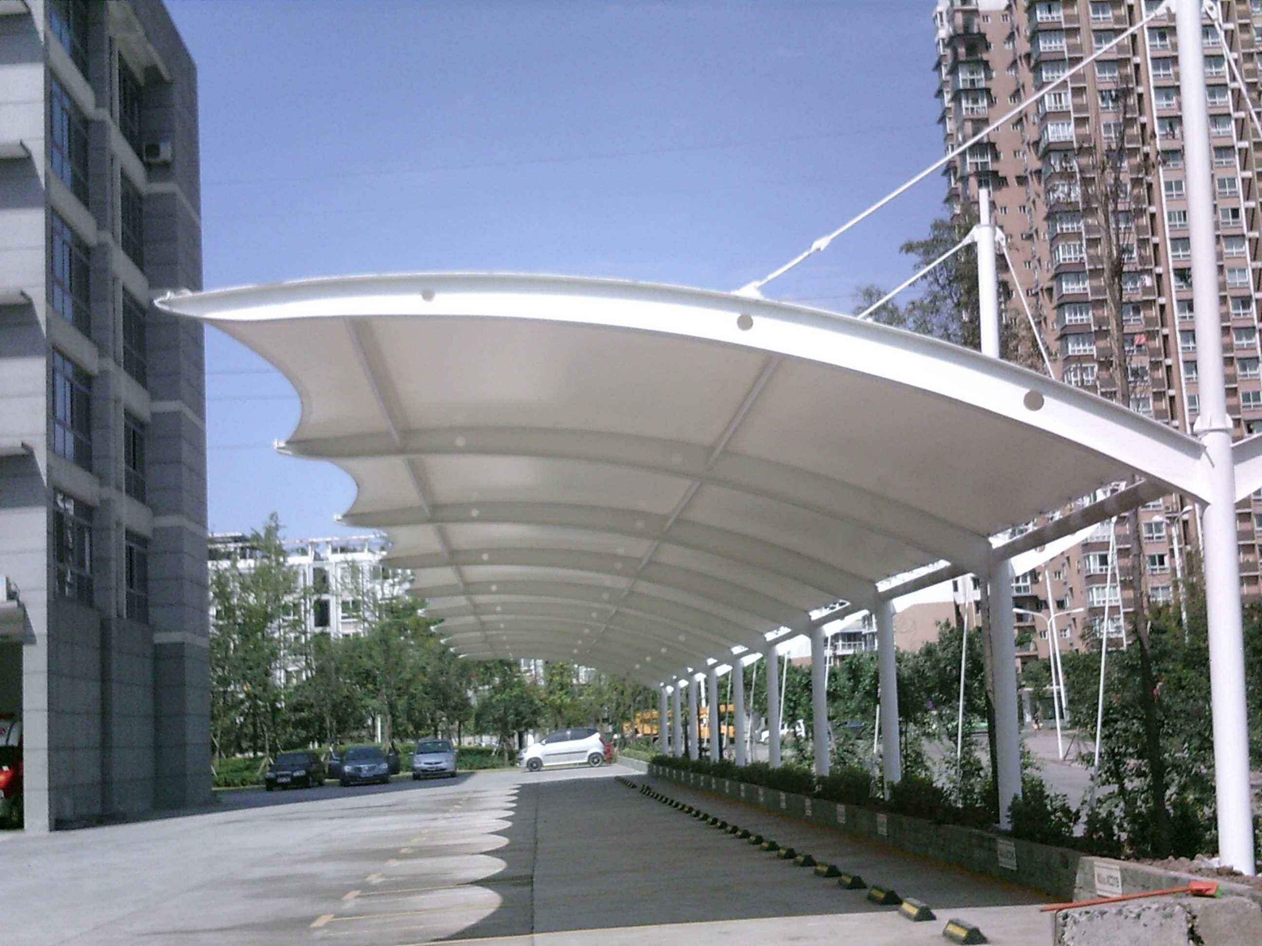 钢结构停车棚1 钢结构停车棚1